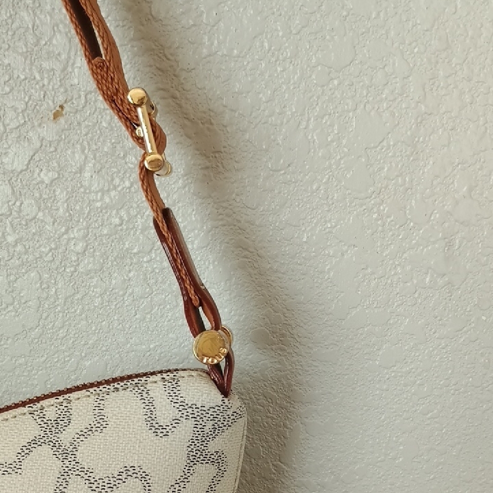 Tous Beige and Brown Shoulder Bag - Picture 5 of 16
